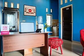 OYO 2202 Delima Guest House Syariah