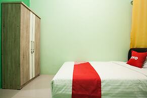 OYO 1733 Pocut Residence Syariah