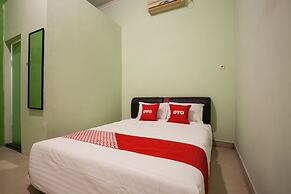 OYO 1733 Pocut Residence Syariah