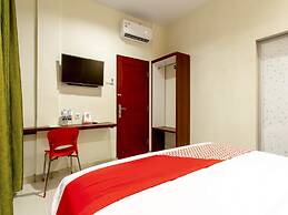 Capital O 1585 Ring Road Residence