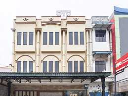 Capital O 1585 Ring Road Residence