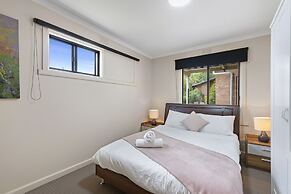 The Gazebo Place - Spacious 4 Bedroom near Murray River