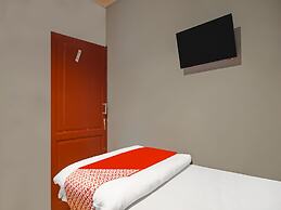 OYO 990 Stadion Residence Syariah