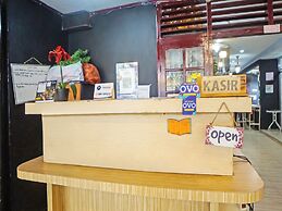 OYO 990 Stadion Residence Syariah