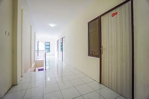 Super OYO 1838 COZY Home