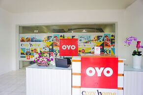 Super OYO 1838 COZY Home