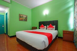 OYO 1389 Hotel Carissima