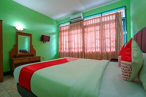 OYO 1389 Hotel Carissima