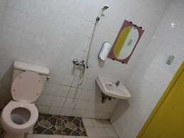 OYO 1389 Hotel Carissima