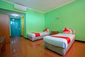 OYO 1389 Hotel Carissima