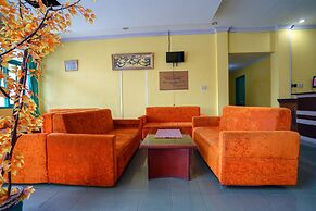 OYO 1389 Hotel Carissima