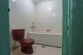 OYO 1389 Hotel Carissima