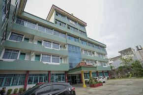 OYO 1389 Hotel Carissima