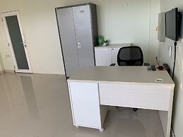 OYO 2203 Wira Residence