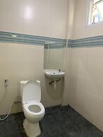 OYO 2203 Wira Residence