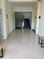 OYO 2203 Wira Residence