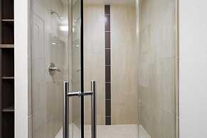 Lodgeur at Mid Main Lofts