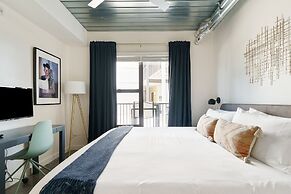 Lodgeur at Mid Main Lofts