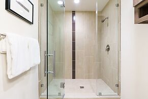 Lodgeur at Mid Main Lofts