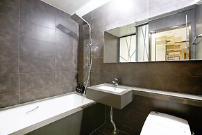 Gwangmyeong W Hotel