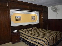 Hotel De Mall