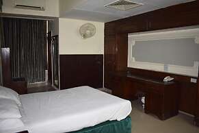 Hotel De Mall
