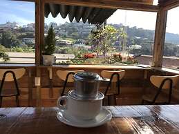 Tomorrow Homestay Da Lat