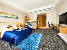 Xence Hotel