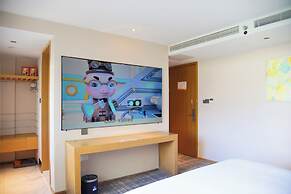 Xence Hotel