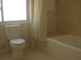 Hamasa Plaza Hotel and Apartments