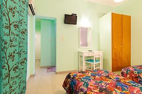 Ni-Mar Studios & Apartments