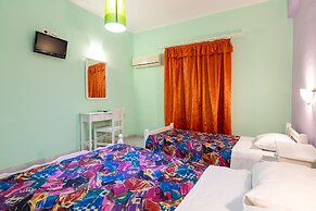 Ni-Mar Studios & Apartments