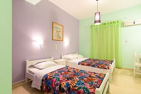 Ni-Mar Studios & Apartments