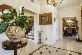 Lovely 3 BR home only 15mins from downtown NOLA / Permit #21-RSTR-1992