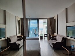 Handy Panorama Nha Trang Condotel
