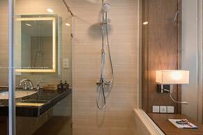 Handy Panorama Nha Trang Condotel