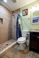 SmokyStays Swiss Cottage Chalet