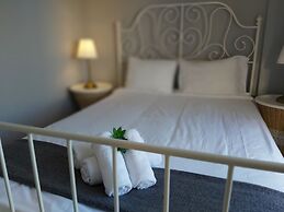 Del Parque Flats Central