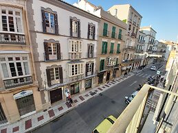 Del Parque Flats Central