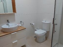 Del Parque Flats Central