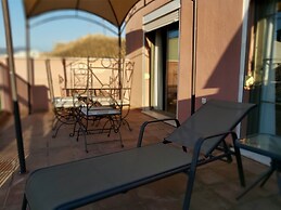 Del Parque Flats Central