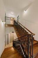 Apartament Goldfinger