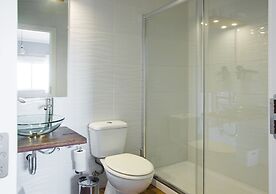 Lagos Uptown Bed & Breakfast