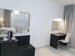 Boss Boutique Athens