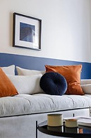 UPSTREET Hidesign Acropolis Apartment