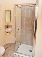 Cotswolds Valleys Accommodation-Stony Hs