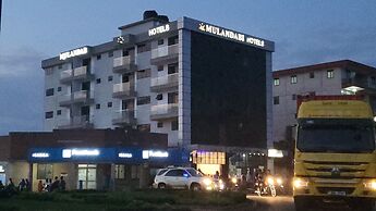 Mulandabi hotels