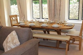 Cotswolds Valleys Accommodation Springfl