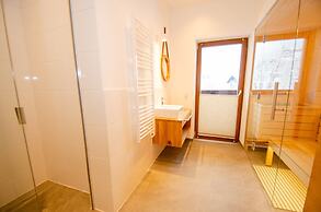 Finest Villa Zell am See