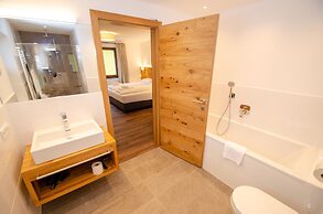 Finest Villa Zell am See